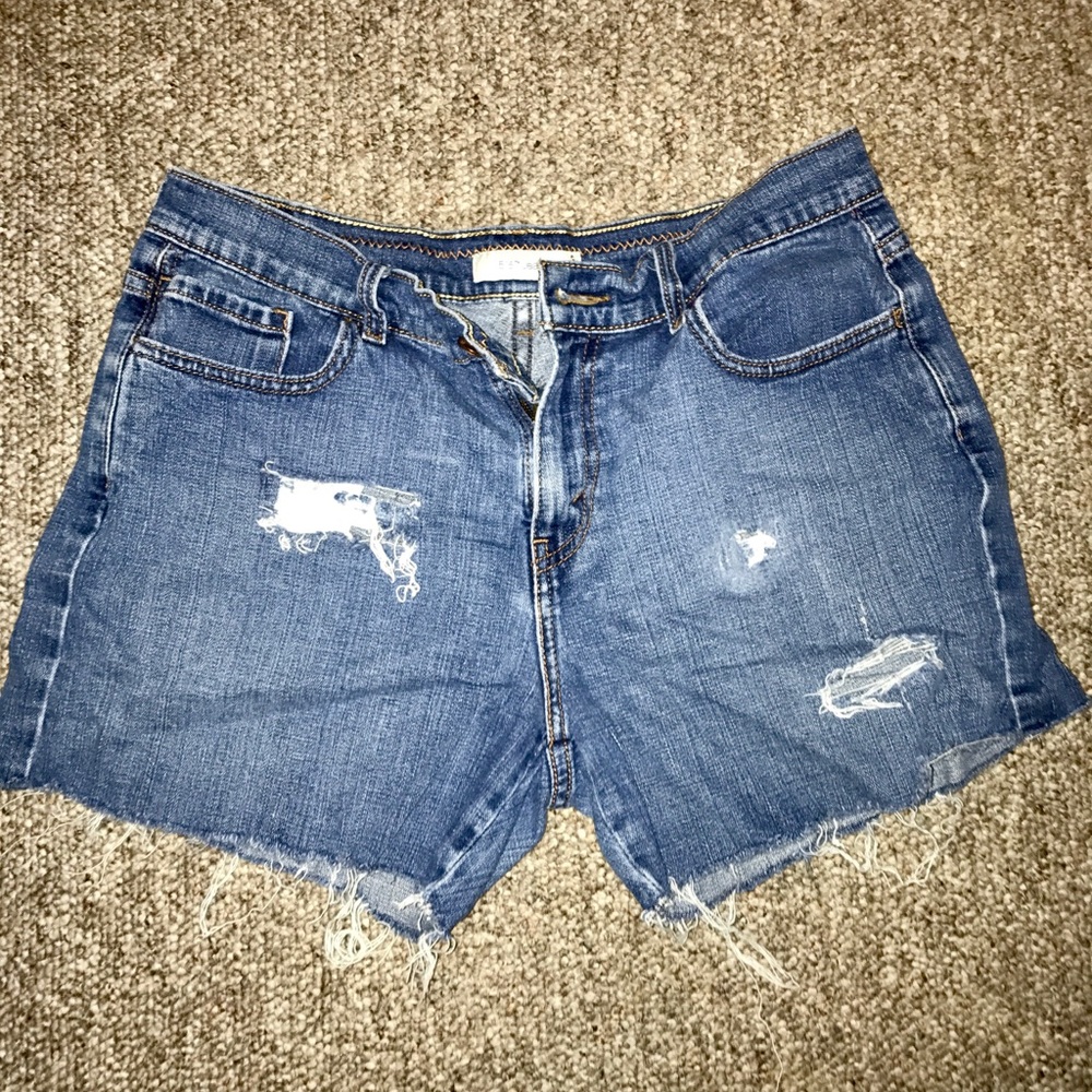 Women's Levi Shorts
